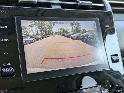Certified 2023 Hyundai Tucson SEL w/ Convenience Package FWD image 22