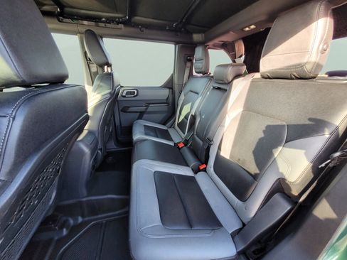 Used 2024 Ford Bronco Big Bend w/ Sasquatch Package image 15