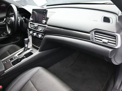 Used 2022 Honda Accord Sport image 41