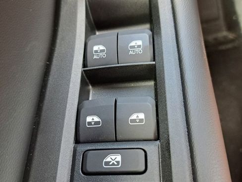 New 2026 Jeep Grand Cherokee Laredo RWD image 15