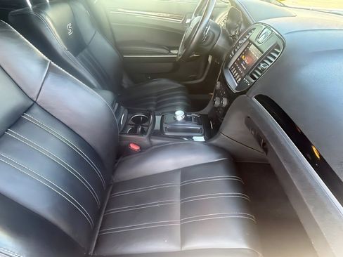 Used 2022 Chrysler 300 S w/ Safetytec Plus Group image 11