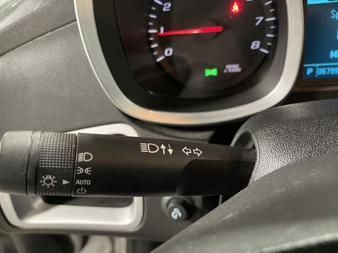 Used 2017 Chevrolet Equinox LS image 19