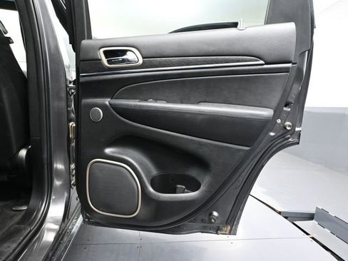 Used 2014 Jeep Grand Cherokee Summit image 37