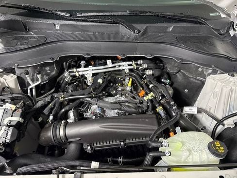 New 2026 Ford Explorer Active w/ Active Comfort Package image 15