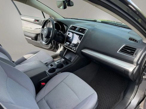 Used 2018 Subaru Outback 2.5i Premium AWD/4WD image 14