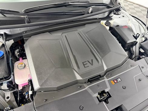 Used 2026 Hyundai Ioniq 5 SEL RWD image 29