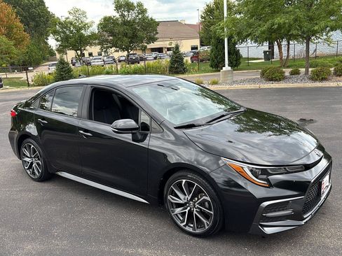 Used 2021 Toyota Corolla SE FWD image 11