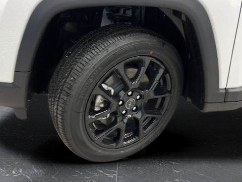 New 2026 Jeep Compass Latitude AWD/4WD image 28