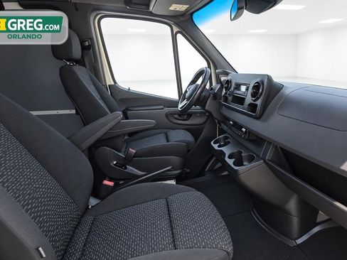 Used 2021 Mercedes-Benz Sprinter 3500 w/ Exterior Lighting Package image 10