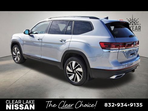 Used 2024 Volkswagen Atlas SE FWD image 5