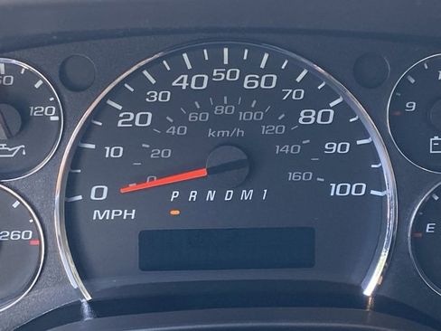 New 2025 Chevrolet Express 3500 w/ Power Convenience Package image 20