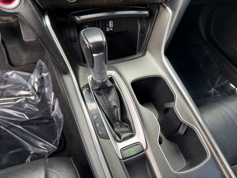 Used 2019 Honda Accord EX-L image 26