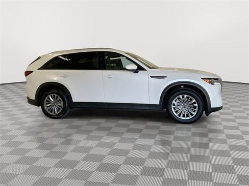 Certified 2025 MAZDA CX-90 3.3 Turbo w/ Preferred Package image 12