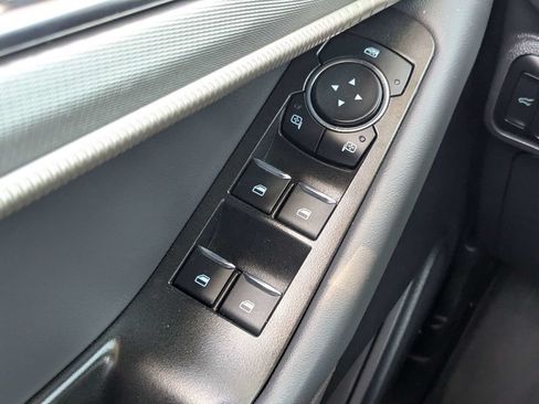Used 2025 Ford Explorer Active RWD image 23
