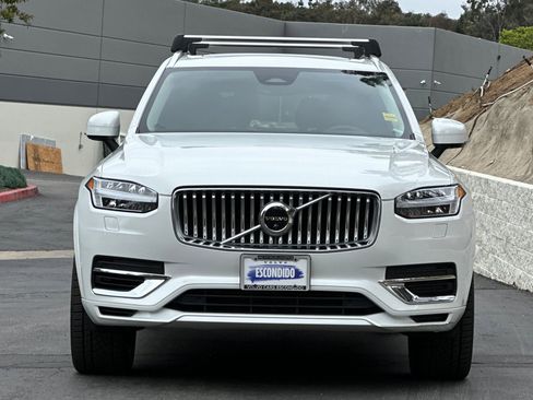 Certified 2023 Volvo XC90 T8 Plus AWD/4WD image 10
