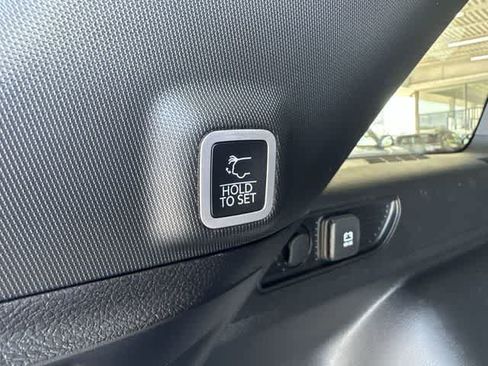 Used 2023 Jeep Grand Cherokee Altitude AWD/4WD image 35