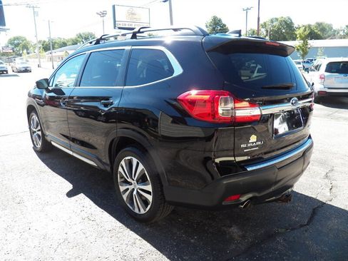 Used 2020 Subaru Ascent Limited w/ Technology Package AWD/4WD image 2