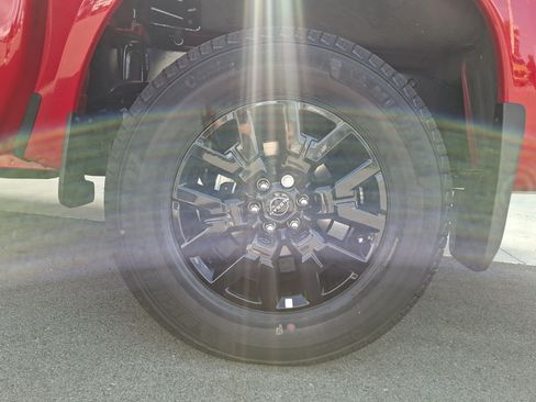 New 2026 Nissan Frontier SV w/ Tow Package AWD/4WD image 17