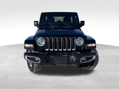 Used 2022 Jeep Wrangler Unlimited Sahara w/ Cold Weather Group image 2