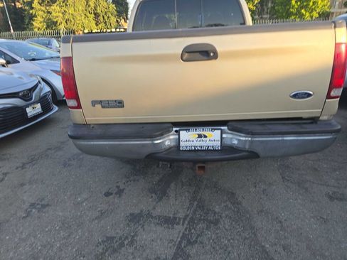 Used 2000 Ford F250 2WD SuperCab Super Duty image 7