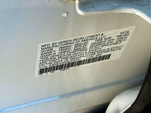 Certified 2025 Acura MDX SH-AWD image 35