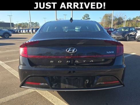 Used 2023 Hyundai Sonata Limited image 4