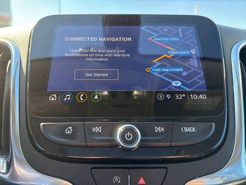 Used 2022 Chevrolet Equinox Premier AWD/4WD image 15