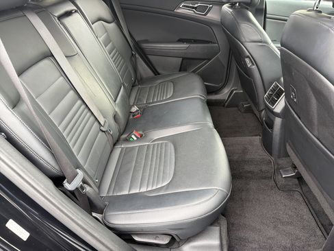 Used 2023 Kia Sportage SX FWD image 13