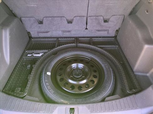 Used 2016 Ford Escape SE image 6