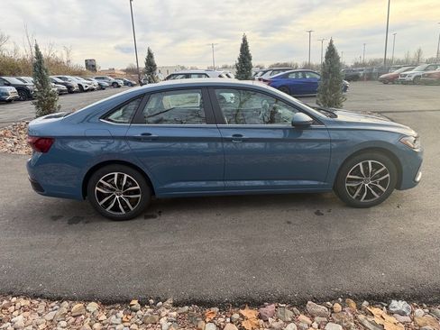 New 2026 Volkswagen Jetta SE image 6