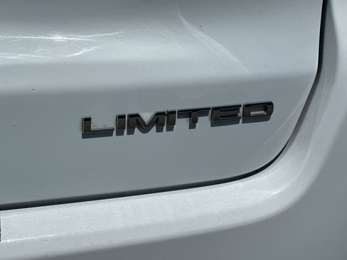 Used 2025 Jeep Compass Limited AWD/4WD image 26