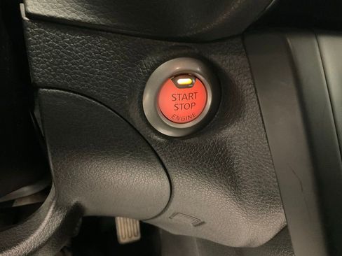 Used 2019 Nissan Sentra SV image 15