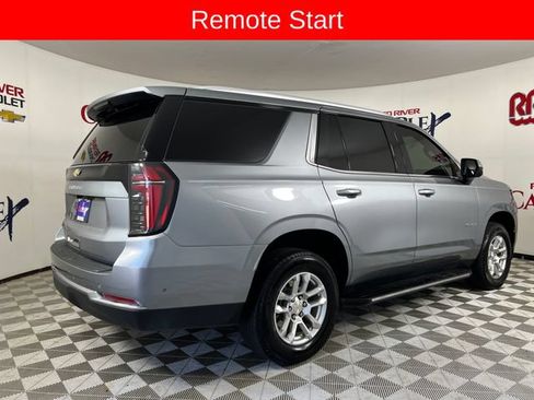 Used 2025 Chevrolet Tahoe LS RWD image 8