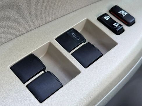 Used 2009 Toyota Corolla LE image 23