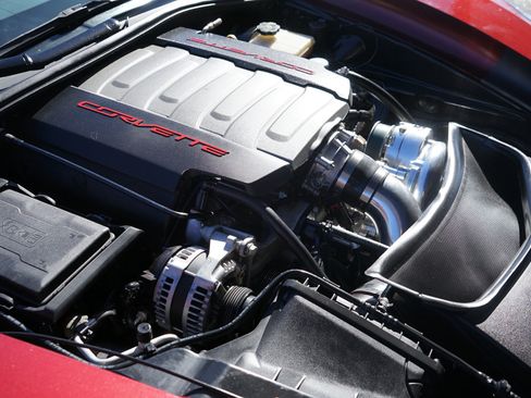 Used 2016 Chevrolet Corvette Stingray Coupe w/ 2LT Preferred Equipment Group image 24