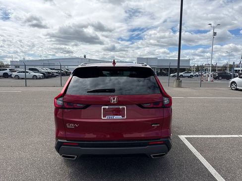 Certified 2023 Honda CR-V Sport Touring image 7