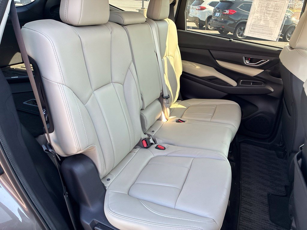 Used 2022 Subaru Ascent Limited AWD/4WD image 19