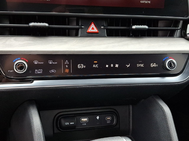 Used 2024 Kia Sportage X-Line AWD/4WD image 18