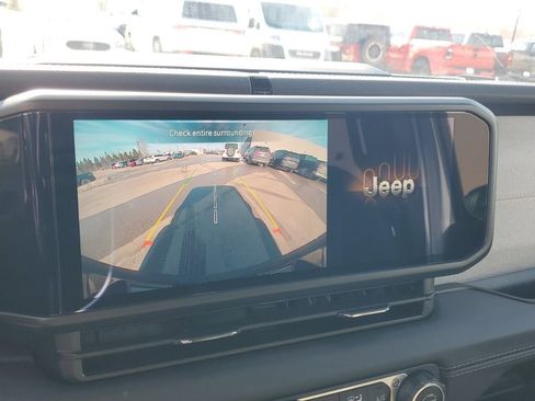 Used 2025 Jeep Wrangler Sahara 4xe w/ Safety Group image 20