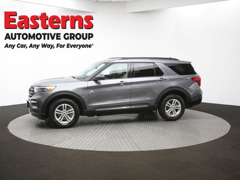 Used 2022 Ford Explorer XLT w/ Equipment Group 202A image 58