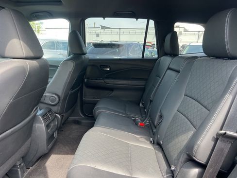 Used 2021 Honda Passport EX-L image 3