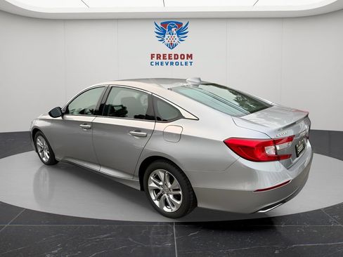 Used 2019 Honda Accord LX image 4