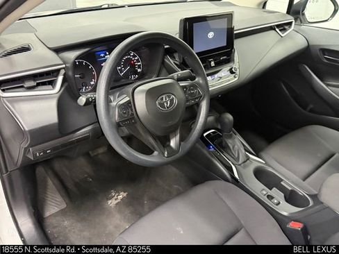 Used 2023 Toyota Corolla LE FWD image 11