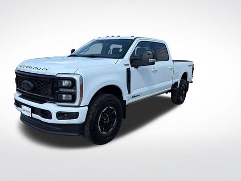 Used 2026 Ford F350 Lariat w/ Tremor Off-Road Package AWD/4WD image 1