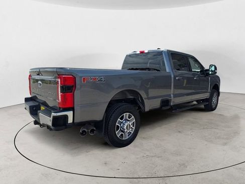 Certified 2025 Ford F350 Lariat w/ FX4 Off-Road Package AWD/4WD image 5