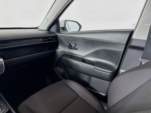 Used 2024 Hyundai Kona SEL image 26