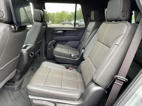 New 2026 Chevrolet Tahoe High Country AWD/4WD image 13