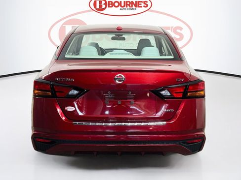 Used 2022 Nissan Altima 2.5 SV AWD/4WD image 8