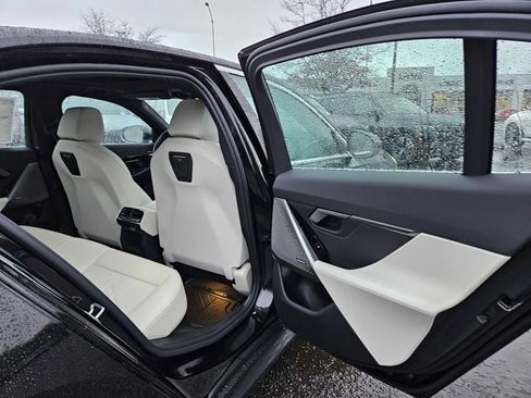 New 2026 BMW 530i xDrive w/ Premium Package image 14