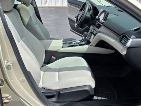 Used 2020 Honda Accord EX image 15